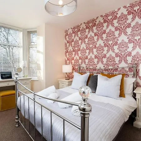 Huge 12 Bedroom Sleep 24 Luxury With 2 Hot Tubs Ferienhaus