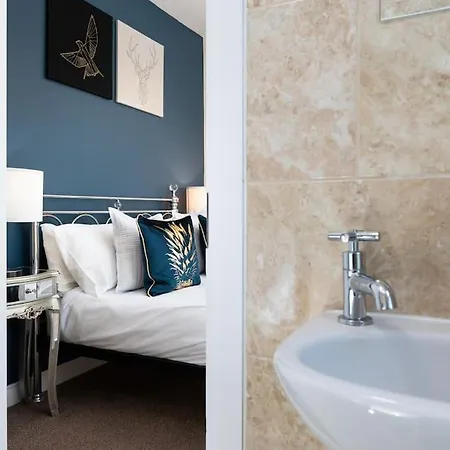 Semesterbostad Huge 12 Bedroom Sleep 24 Luxury With 2 Hot Tubs Scarborough