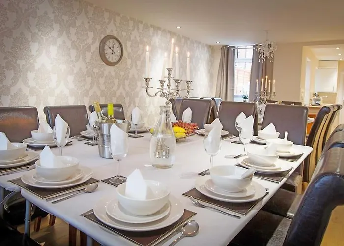 Nyaraló Huge 12 Bedroom Sleep 24 Luxury With 2 Hot Tubs