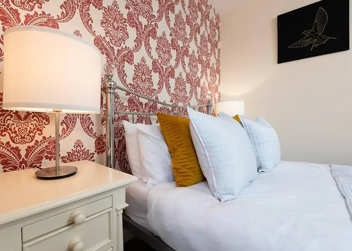 Huge 12 Bedroom Sleep 24 Luxury With 2 Hot Tubs Nyaraló