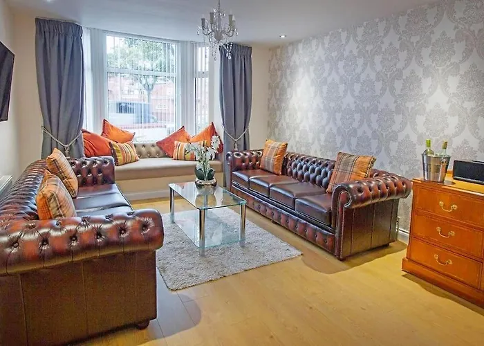 Huge 12 Bedroom Sleep 24 Luxury With 2 Hot Tubs *